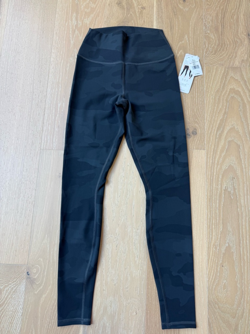NEW ALO Yoga High-Rise Vapor Leggings - Black/Gray Camo - Picture 2 of 5